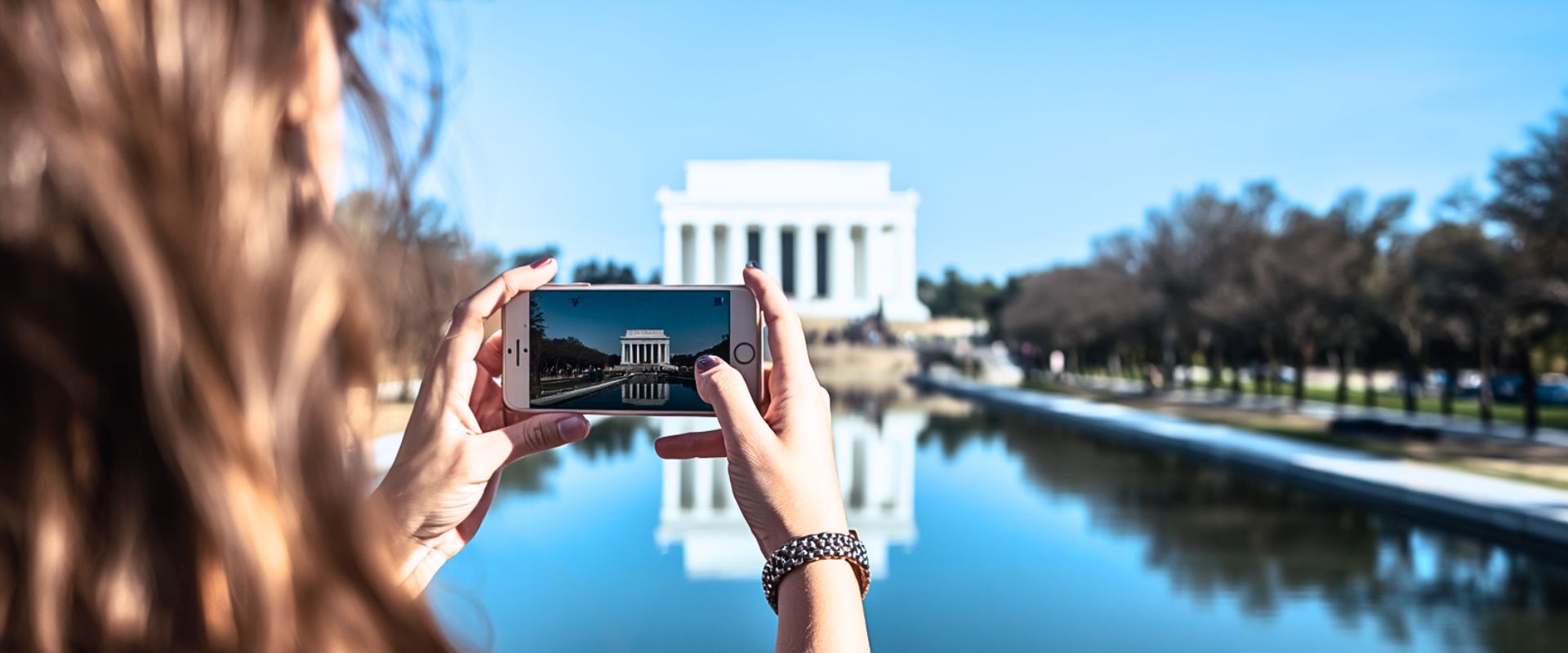 Image for photo contest page in Washington dc with Lincoln memorial in view